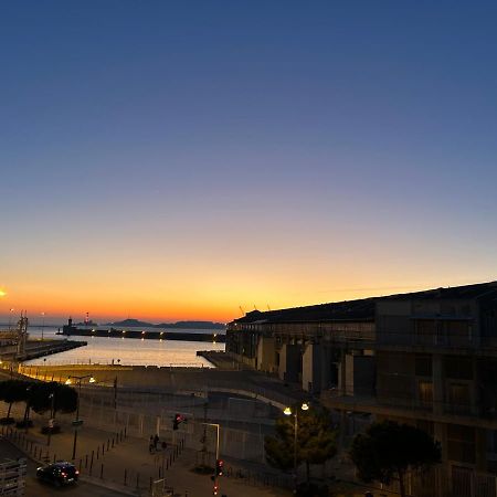Le Quai Du Mucem Apartment Marseille Bagian luar foto